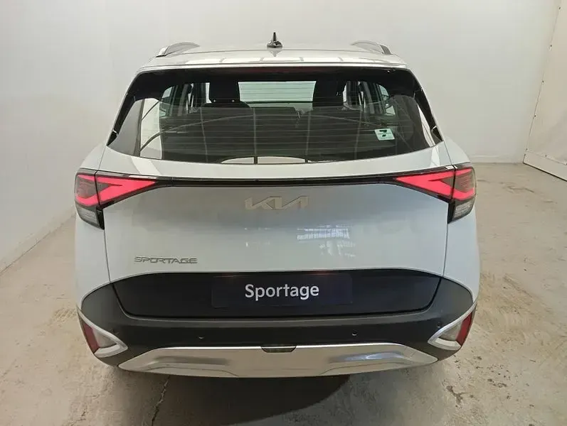 Usado Kia Sportage 115 CV (84 kW) 2025 Blanco SUV