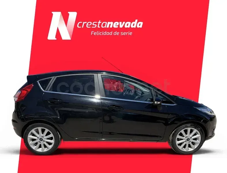 Usado Ford Fiesta Trend 100 CV (73 kW) 2016 Negro Utilitario