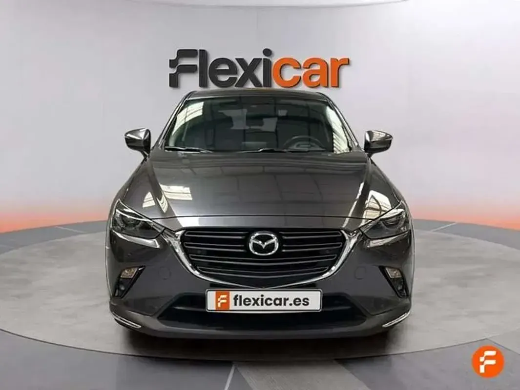 Usado Mazda CX-3 121 CV (88 kW) 2021 Gris SUV