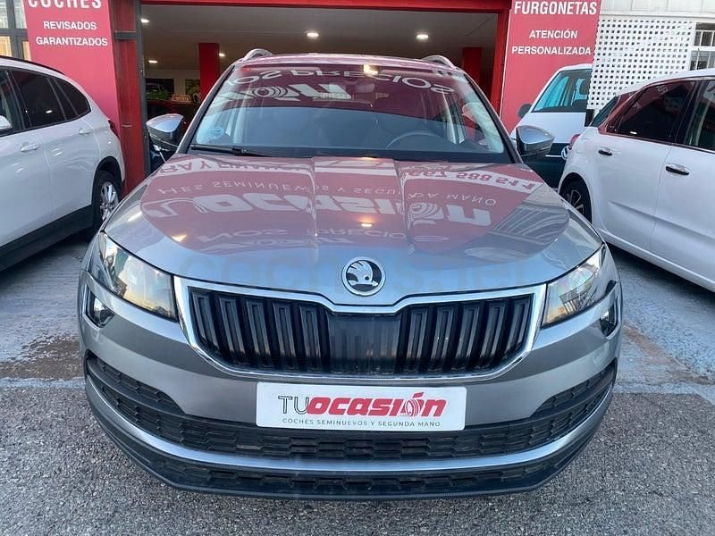 Usado Skoda Karoq Ambition 150 CV (110 kW) 2021 Gris / plata SUV