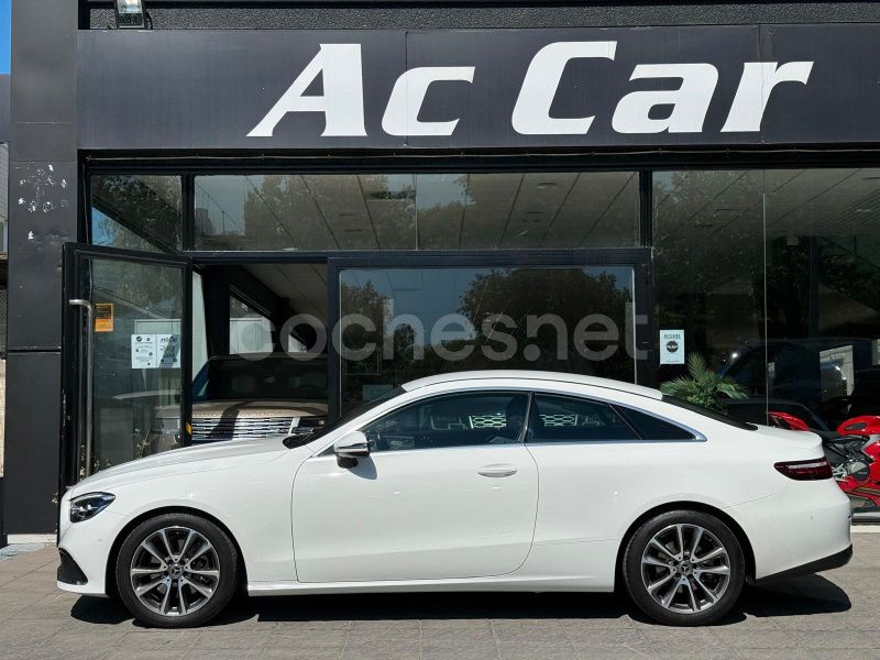 Blanco Usado 2021 Mercedes E220 Coupe | 41.500 € (Precio justo) - Imagen 1/4