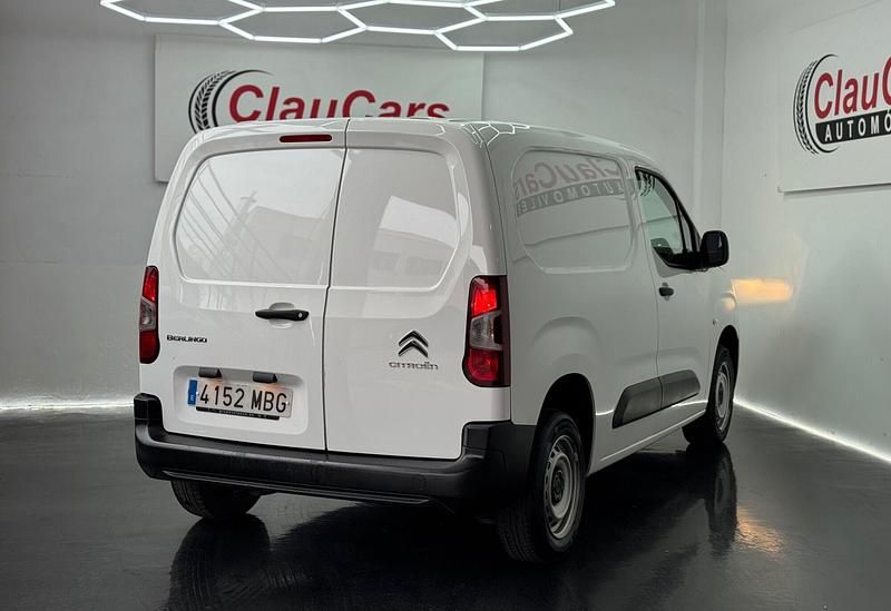 Usado Citroën Berlingo 100 CV (73 kW) 2022 Blanco Monovolumen