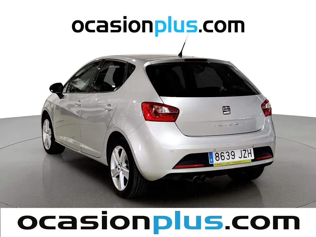 Usado Seat Ibiza FR 110 CV (80 kW) 2017 Gris plata Utilitario