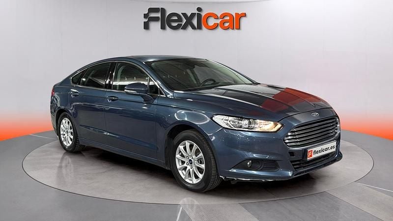 Usado Ford Mondeo Business Edition 150 CV (110 kW) 2018 Azul Berlina