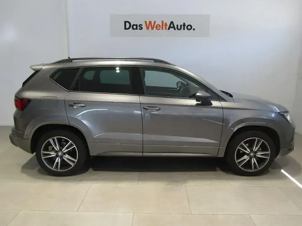 Usado Seat Ateca FR 150 CV (110 kW) 2025 Gris SUV
