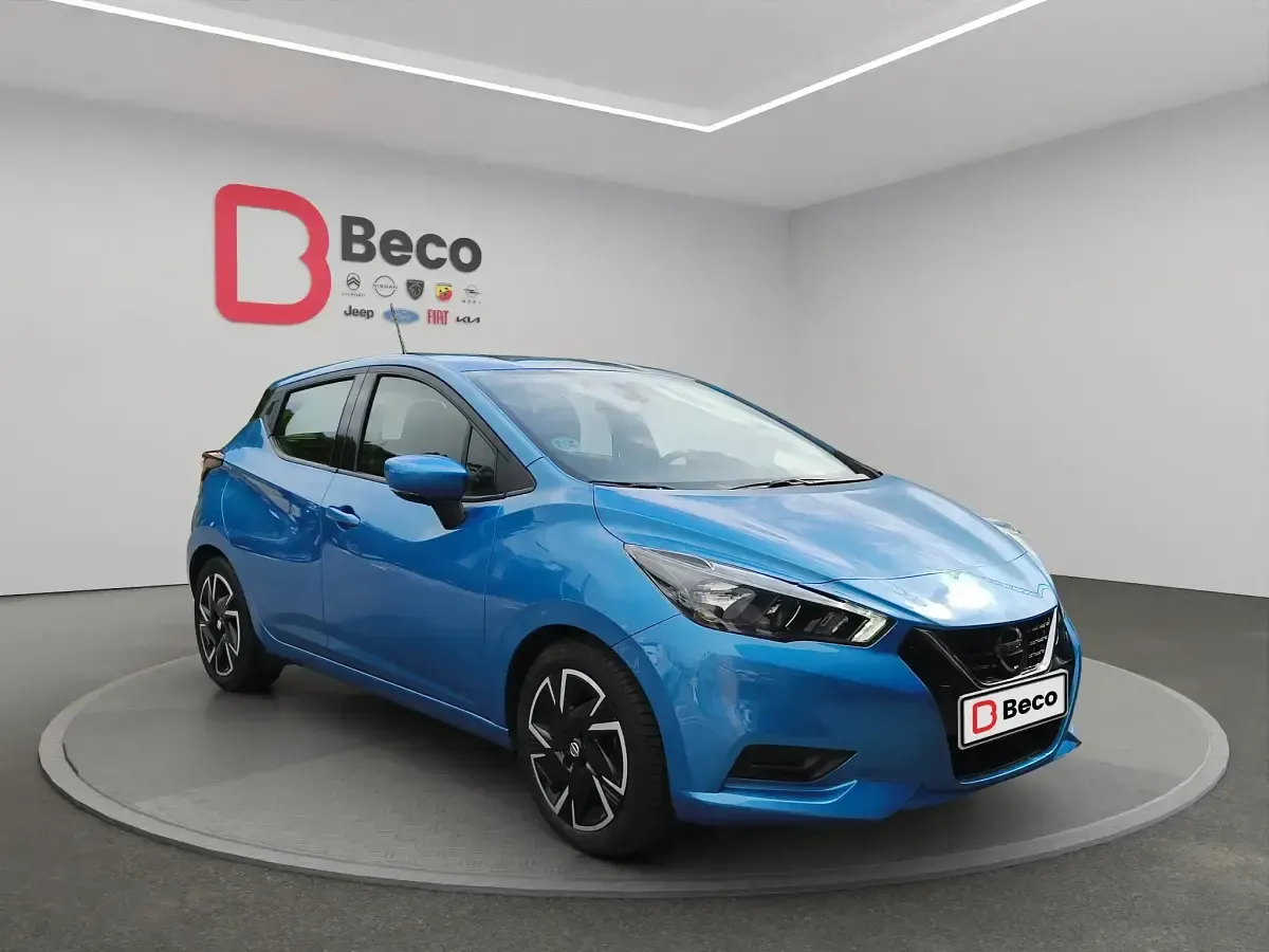 Usado Nissan Micra Acenta 92 CV (67 kW) 2022 Azul Utilitario