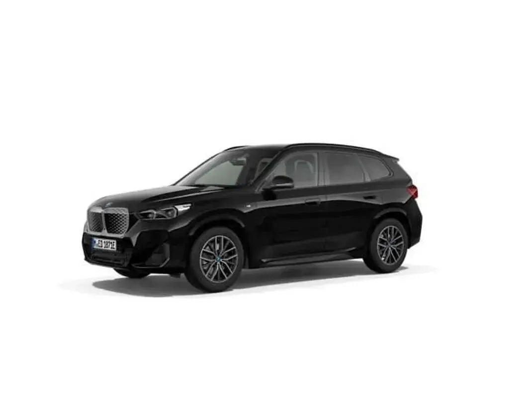 Usado BMW iX1 Comfort Edition 230 kW (313 CV) 2025 Negro SUV