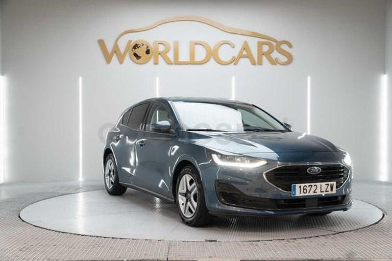 Usado Ford Focus Trend+ 120 CV (88 kW) 2022 Azul Berlina