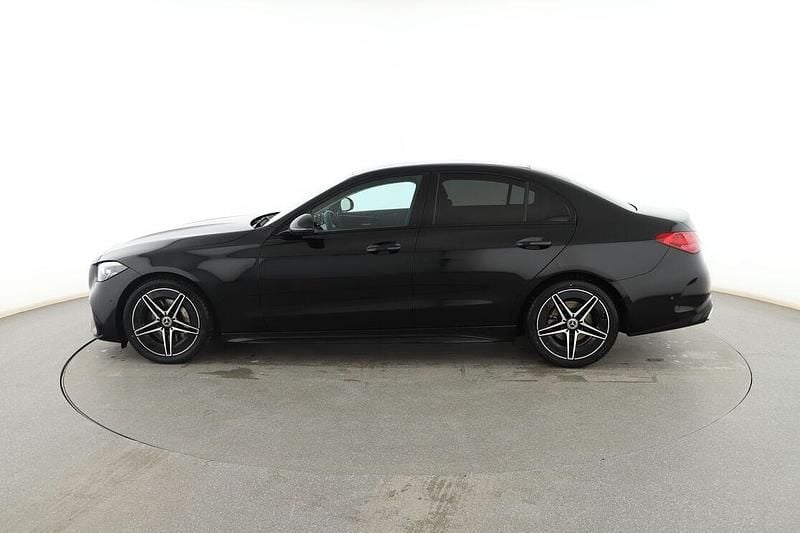 Usado Mercedes C200 AMG line 184 CV (135 kW) 2024 Negro Berlina