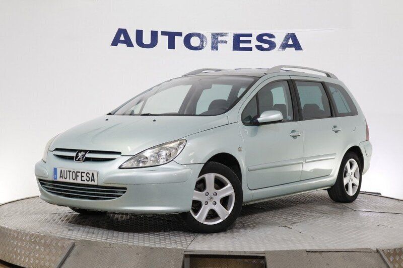 Verde Usado 2005 Peugeot 307 Familiar | 2600 € (Buen precio) - Imagen 1/4