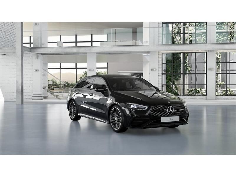 Usado Mercedes CLA220 190 CV (139 kW) 2024 Negro cosmos Berlina