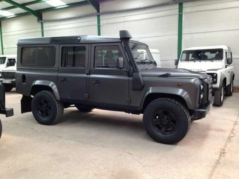 Usado Land Rover Defender 122 CV (89 kW) 2014 Gris SUV