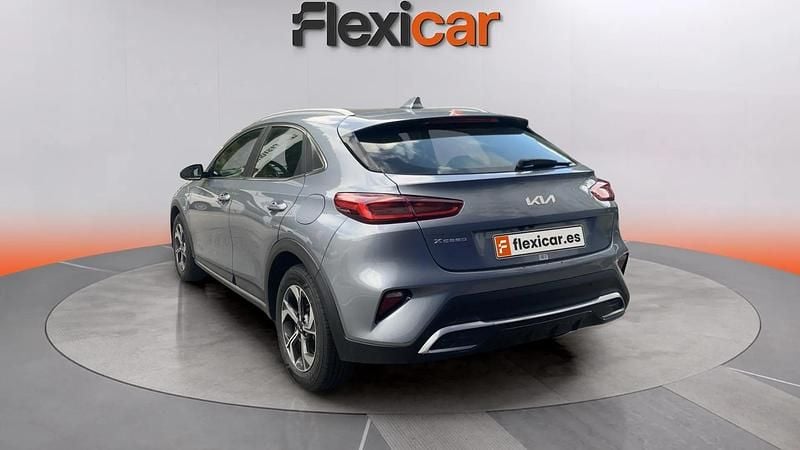 Usado Kia XCeed 160 HP (117 kW) 2023 Cinzento SUV
