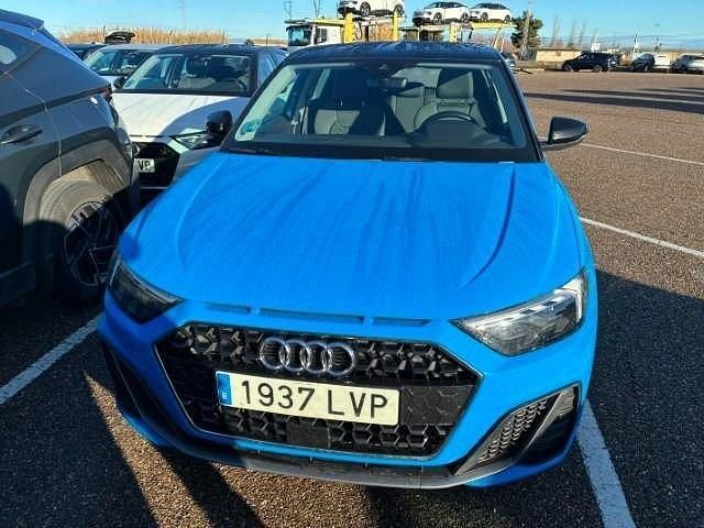 Usado Audi A1 95 CV (69 kW) 2022 Azul SUV