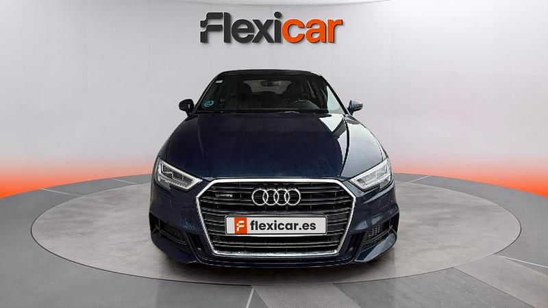 Usado Audi A3 Premium 184 CV (135 kW) 2017 Azul Berlina