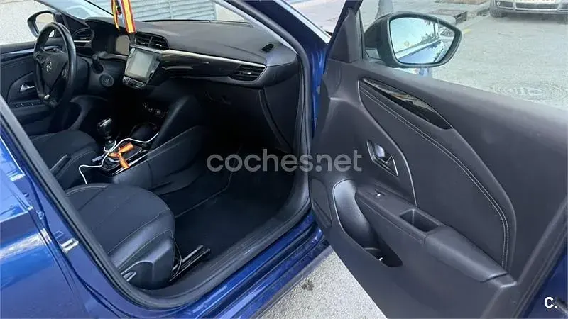 Usado Opel Corsa Elegance 100 CV (73 kW) 2021 Azul Utilitario