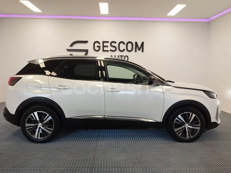 Usado Peugeot 3008 Allure 225 CV (165 kW) 2021 Blanco SUV