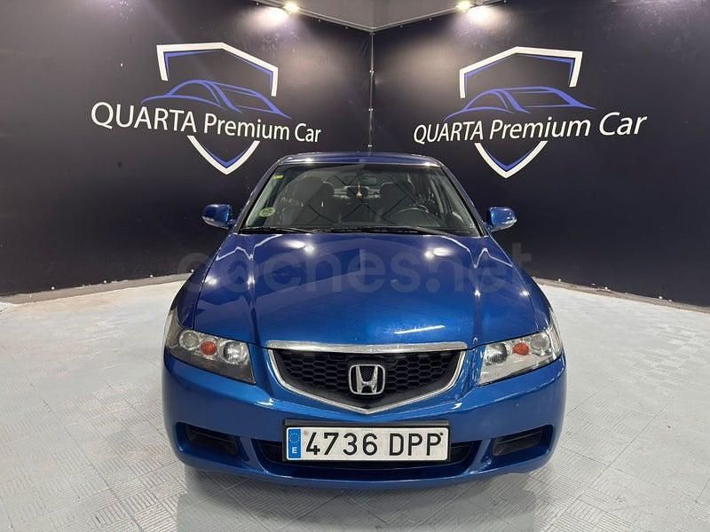 Usado Honda Accord Executive 140 CV (102 kW) 2005 Azul Berlina