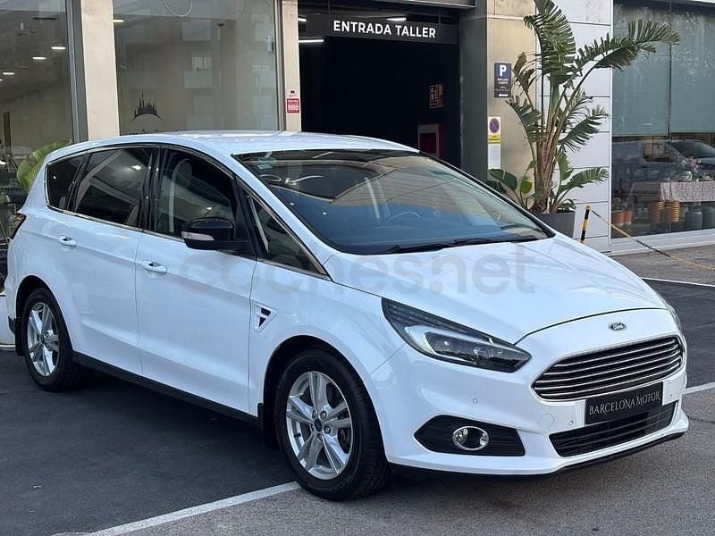 Usado Ford S-MAX Titanium 180 CV (132 kW) 2016 Blanco Monovolumen