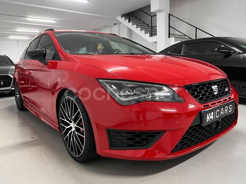 Usado Seat Leon CUPRA 300 CV (220 kW) 2016 Rojo Familiar