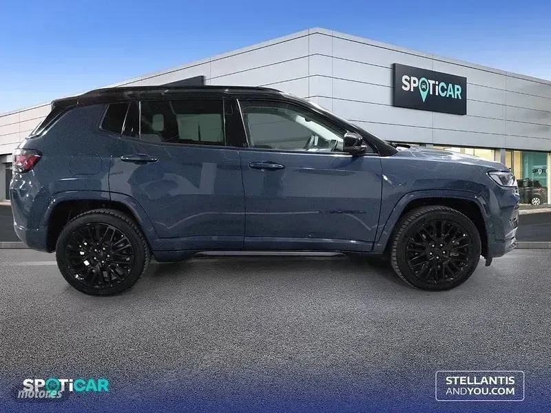 Usado Jeep Compass 240 CV (176 kW) 2022 Gris SUV