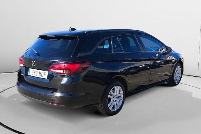 Usado Opel Astra Business Elegance 122 CV (89 kW) 2020