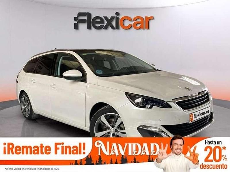 Blanco Usado 2016 Peugeot 308 Allure Utilitario | 7990 € (Precio justo) - Imagen 1/4