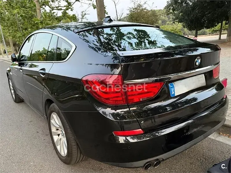 Usado BMW 520 Gran Turismo Comfort Edition 245 CV (180 kW) 2012 Negro Coupe