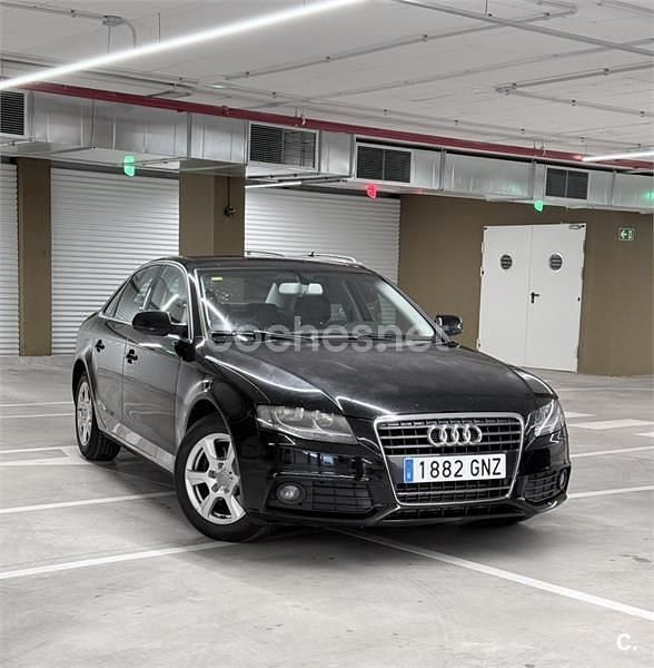 Begagnad Audi A4 S-Line 143 HK (105 kW) 2009 Svart Sedan