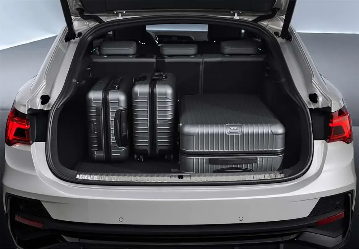 Usado Audi Q3 Sportback S-Line 150 CV (110 kW) 2022 Gris SUV