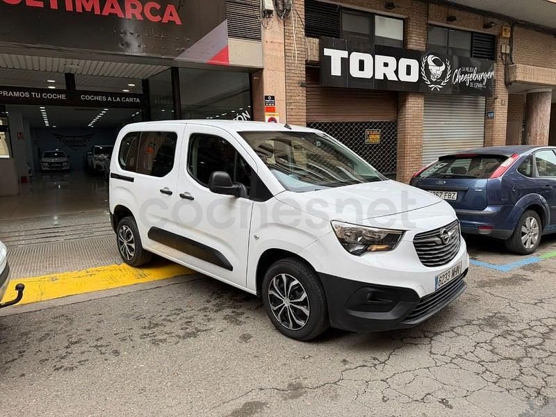 Usado Opel Combo Life Edition 102 CV (75 kW) 2023 Blanco Monovolumen
