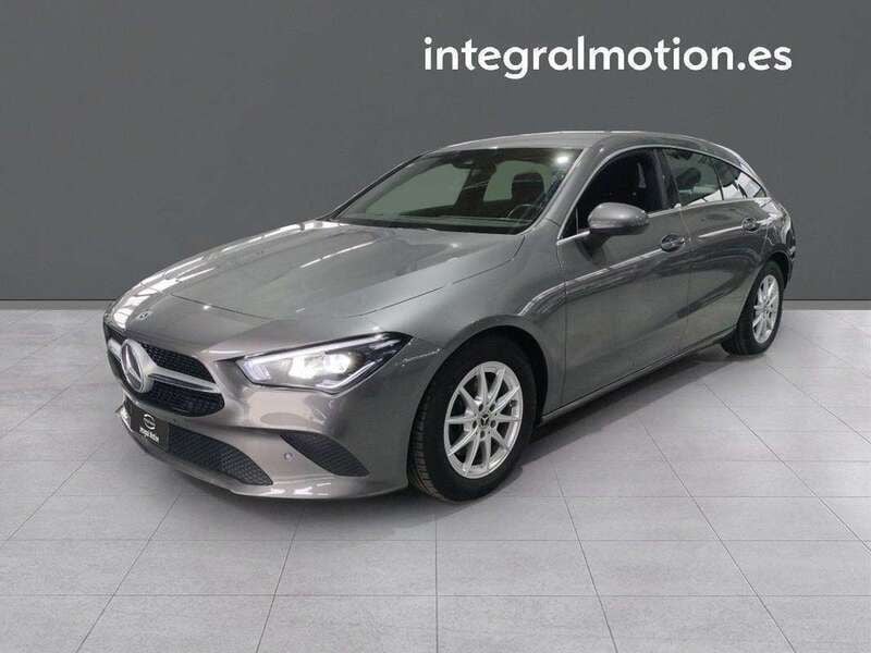 Gris Usado 2021 Mercedes CLA200 Shooting Brake Familiar | 25.800 € (Super precio) - Imagen 1/4