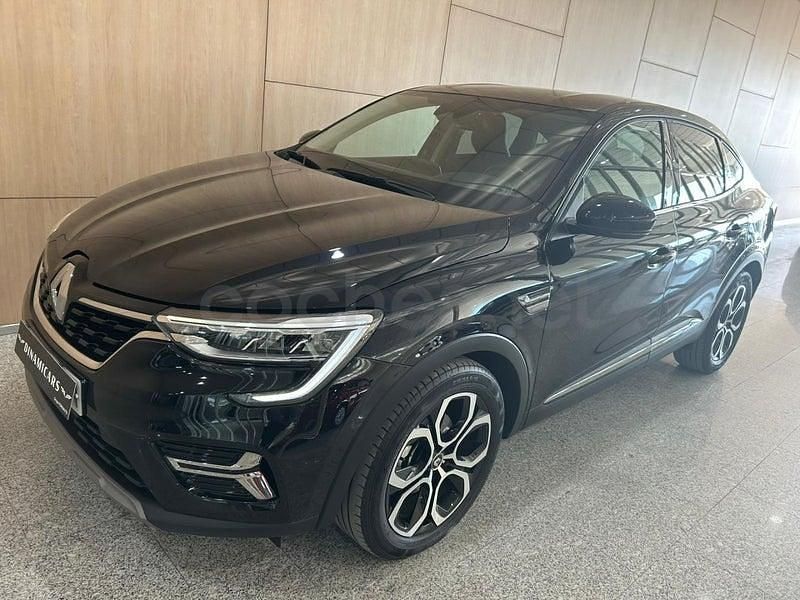Usado Renault Arkana Zen 145 CV (106 kW) 2022 Negro SUV