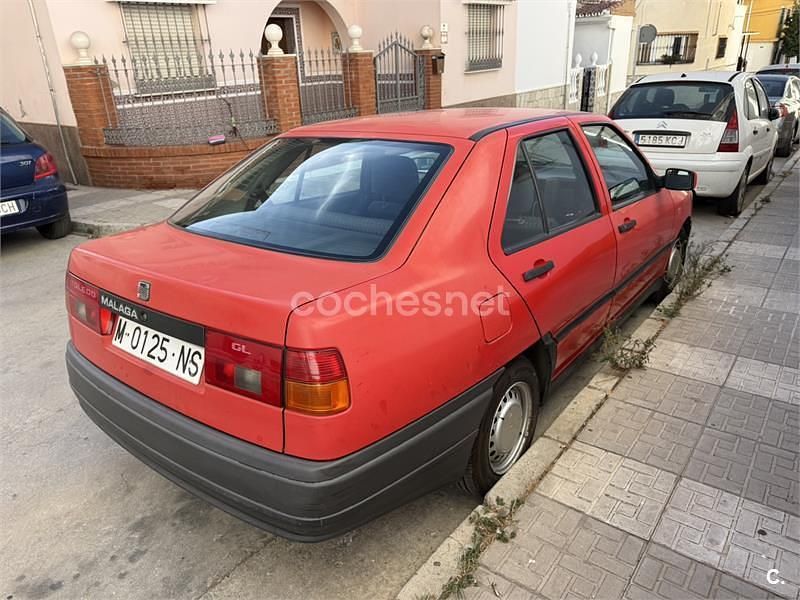 Usado Seat Toledo 90 CV (66 kW) 1992 Rojo Berlina