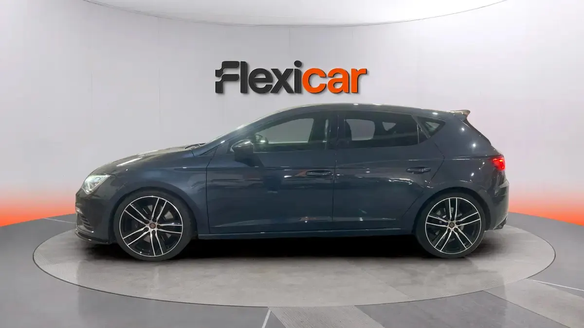 Usado Seat Leon CUPRA 290 CV (213 kW) 2019 Gris Berlina