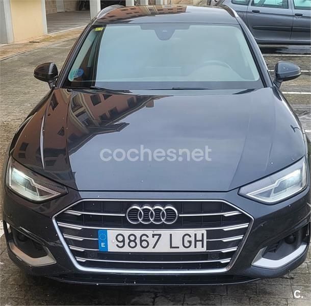 Usado Audi A4 Advanced Plus 163 CV (119 kW) 2020 Gris / plata Familiar