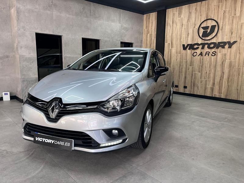 Blanco Usado 2017 Renault Clio IV LIMITED | 9995 € (Un poco caro) - Imagen 1/4