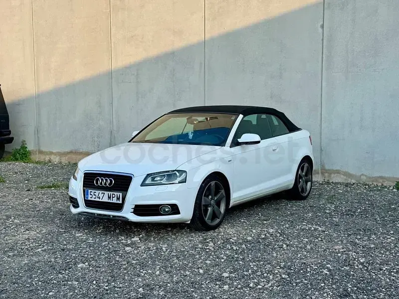 Usado Audi A3 Cabriolet Ambition 105 CV (77 kW) 2011 Blanco Descapotable