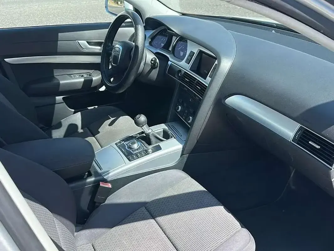 Usado Audi A6 170 CV (125 kW) 2009 Gris Berlina