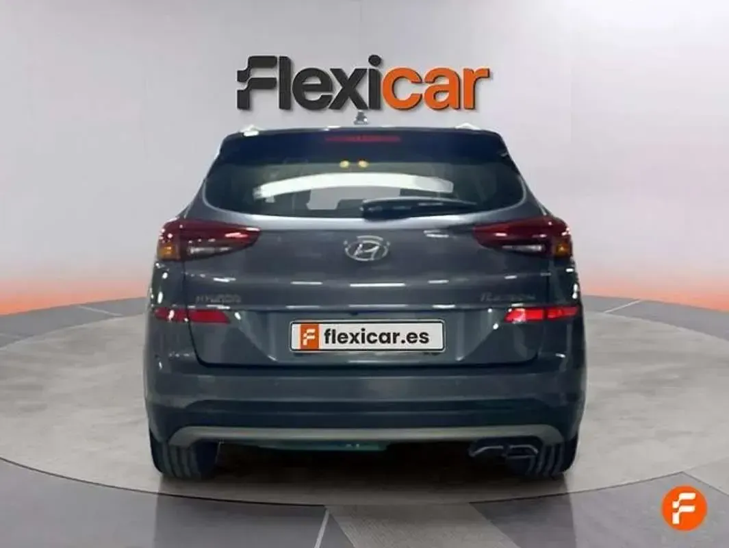 Usado Hyundai Tucson 177 CV (130 kW) 2018 Gris SUV