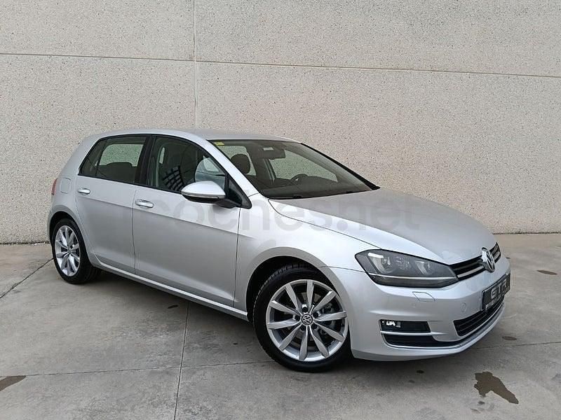 Usado VW Golf VII Sportline 105 CV (77 kW) 2013 Gris / plata Berlina