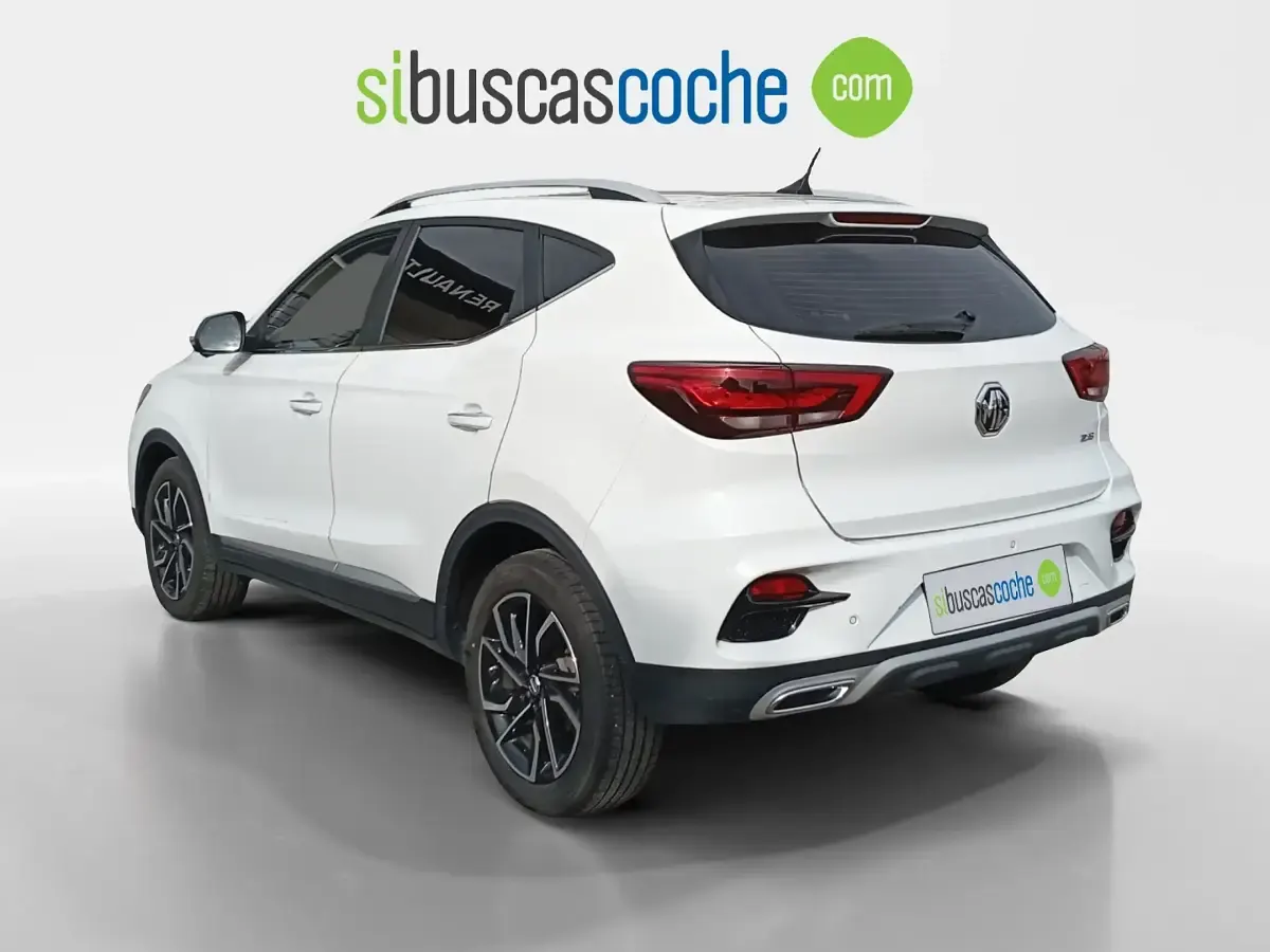 Usado MG ZS Luxury 106 CV (77 kW) 2022 Blanco SUV