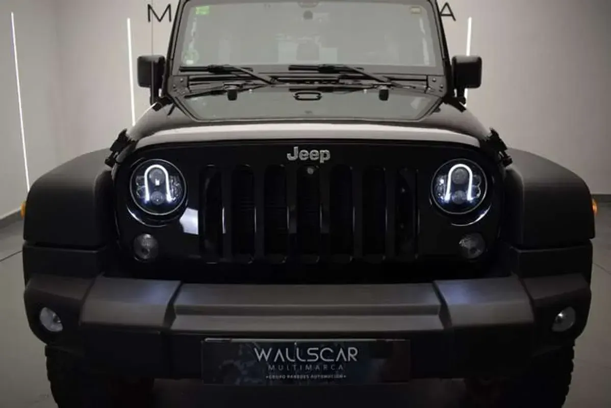 Usado Jeep Wrangler Rubicon 284 CV (208 kW) 2018 Negro SUV