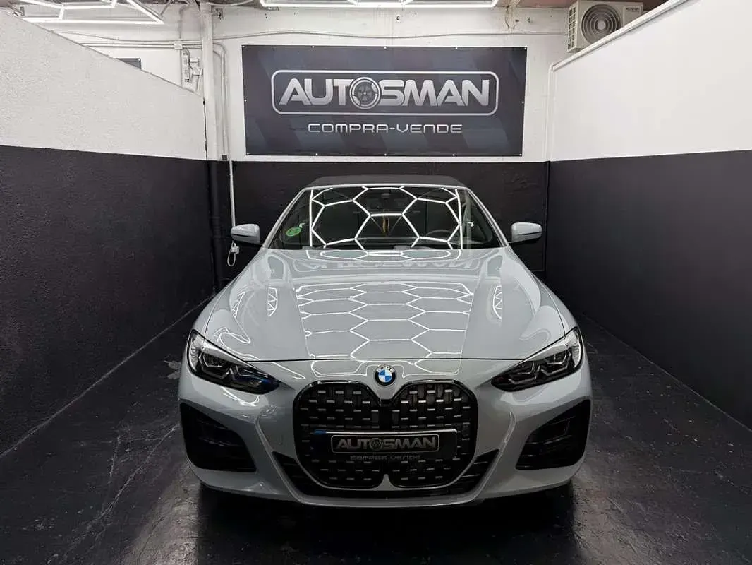 Usado BMW 420 Cabriolet Comfort Edition 184 CV (135 kW) 2023 Gris Descapotable