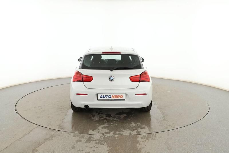 Usado BMW 116 Advantage 115 CV (84 kW) 2016 Blanco Utilitario