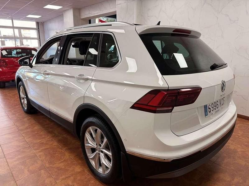 Usado VW Tiguan Sportline 190 CV (139 kW) 2017 Blanco SUV