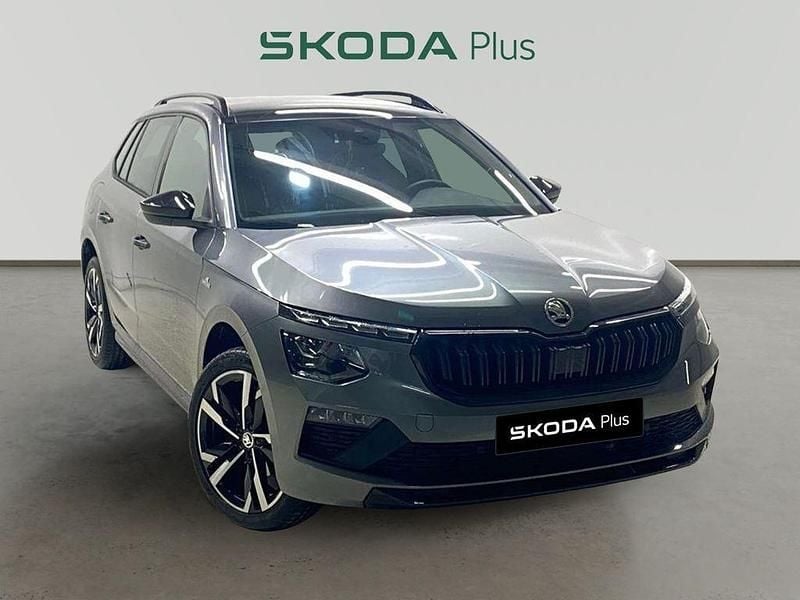 Gris Nuevo 2025 Skoda Kamiq Monte Carlo SUV | 28.490 € (Precio justo) - Imagen 1/4