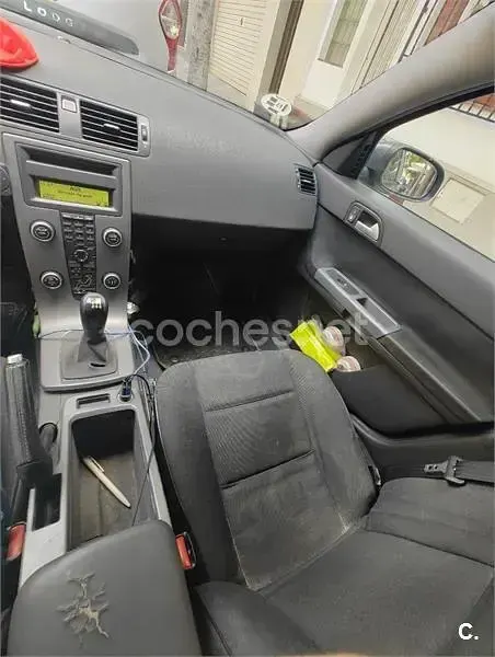Usado Volvo V50 Kinetic 136 CV (100 kW) 2007 Gris / plata Familiar