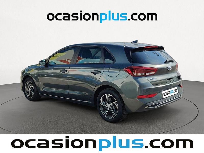 Usado Hyundai i30 120 CV (88 kW) 2022 Gris