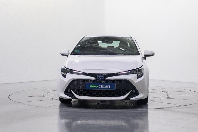 Usado Toyota Corolla Active 122 CV (89 kW) 2022 Blanco Berlina